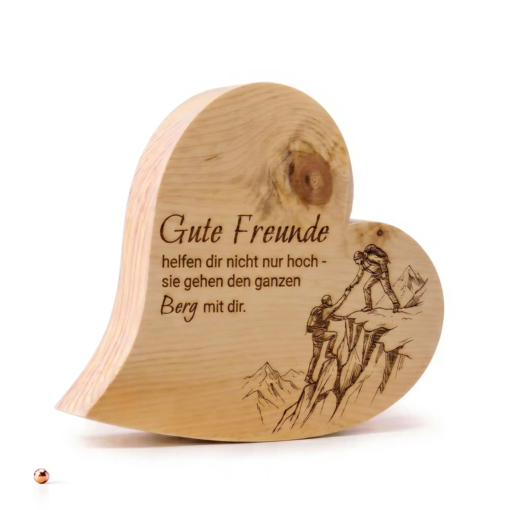 Zirbenherz aus Holz mit Freunde Gravur gute Freunde gehen den ganzen Berg mit dir als Geschenk fuer echte Freundschaft. Zirbenherz aus Holz mit Freunde Gravur gute Freunde gehen den ganzen Berg mit dir als Geschenk fuer echte Freundschaft.