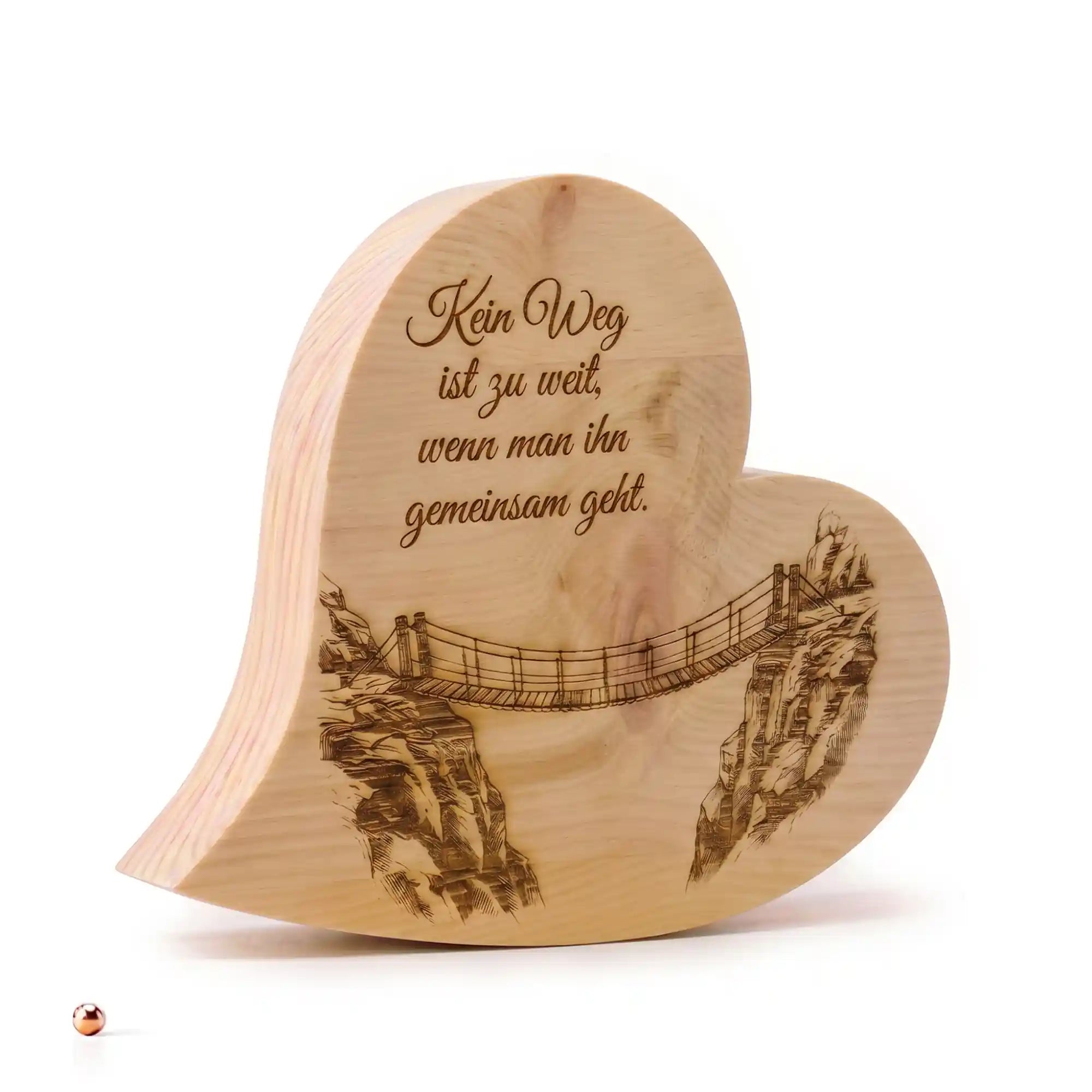 Zirbenherz aus Holz mit Gravur kein Weg ist zu weit wenn man ihn gemeinsam geht als Geschenk fuer Paare und Freunde mit gemeinsamem Lebensweg. Zirbenherz aus Holz mit Gravur kein Weg ist zu weit wenn man ihn gemeinsam geht als Geschenk fuer Paare und Freunde mit gemeinsamem Lebensweg.