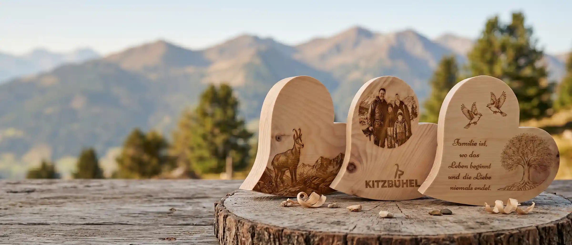 Zirbenherzen mit Gravur aus Zirbenholz als personalisierte Geschenkideen vom GeschekeReich.